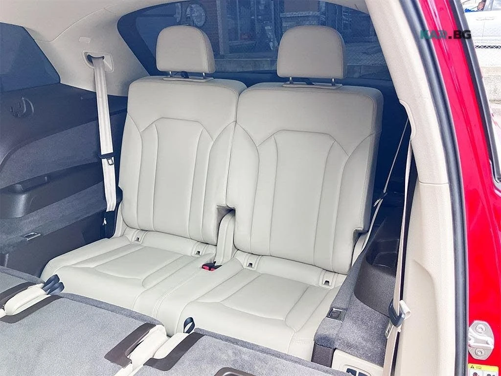 Audi Q7 QUATTRO* PROGRESIV* KEYLESS АвтоКредит(ЦЕНА ДО БГ), снимка 13 - Автомобили и джипове - 54777594