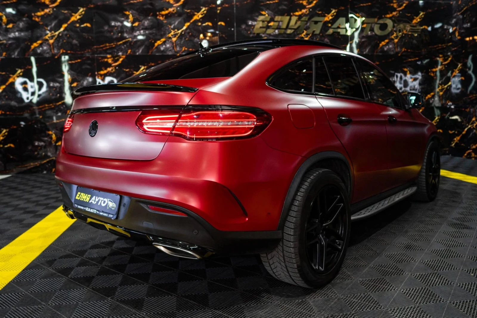 Mercedes-Benz GLE 350 D COUPE 4MATIC AMG LINE LED NAVI ПАНО ЛИЗИНГ 100%, снимка 10 - Автомобили и джипове - 54943607