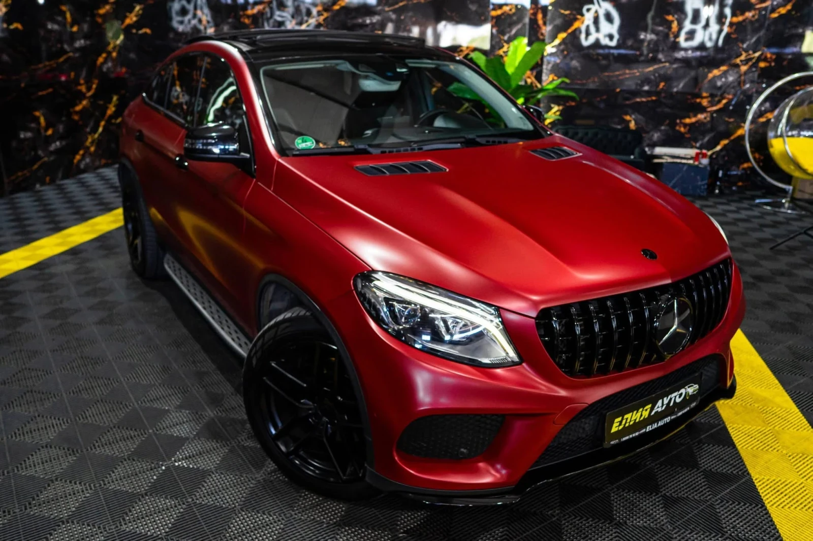 Mercedes-Benz GLE 350 D COUPE 4MATIC AMG LINE LED NAVI ПАНО ЛИЗИНГ 100%, снимка 5 - Автомобили и джипове - 54943607