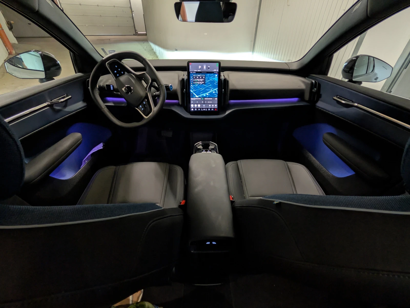 Volvo EX30 Ultra , снимка 5 - Автомобили и джипове - 55425130