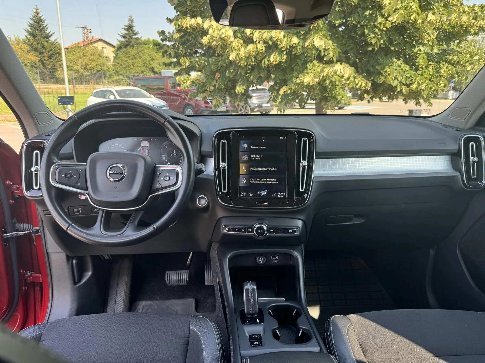 Volvo XC40 D3 4x4, снимка 14 - Автомобили и джипове - 55614842