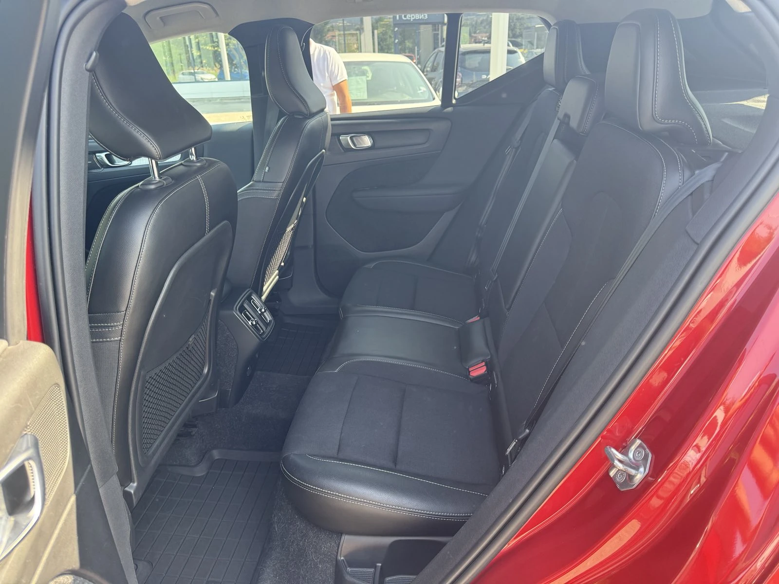 Volvo XC40 D3 4x4, снимка 12 - Автомобили и джипове - 55614842