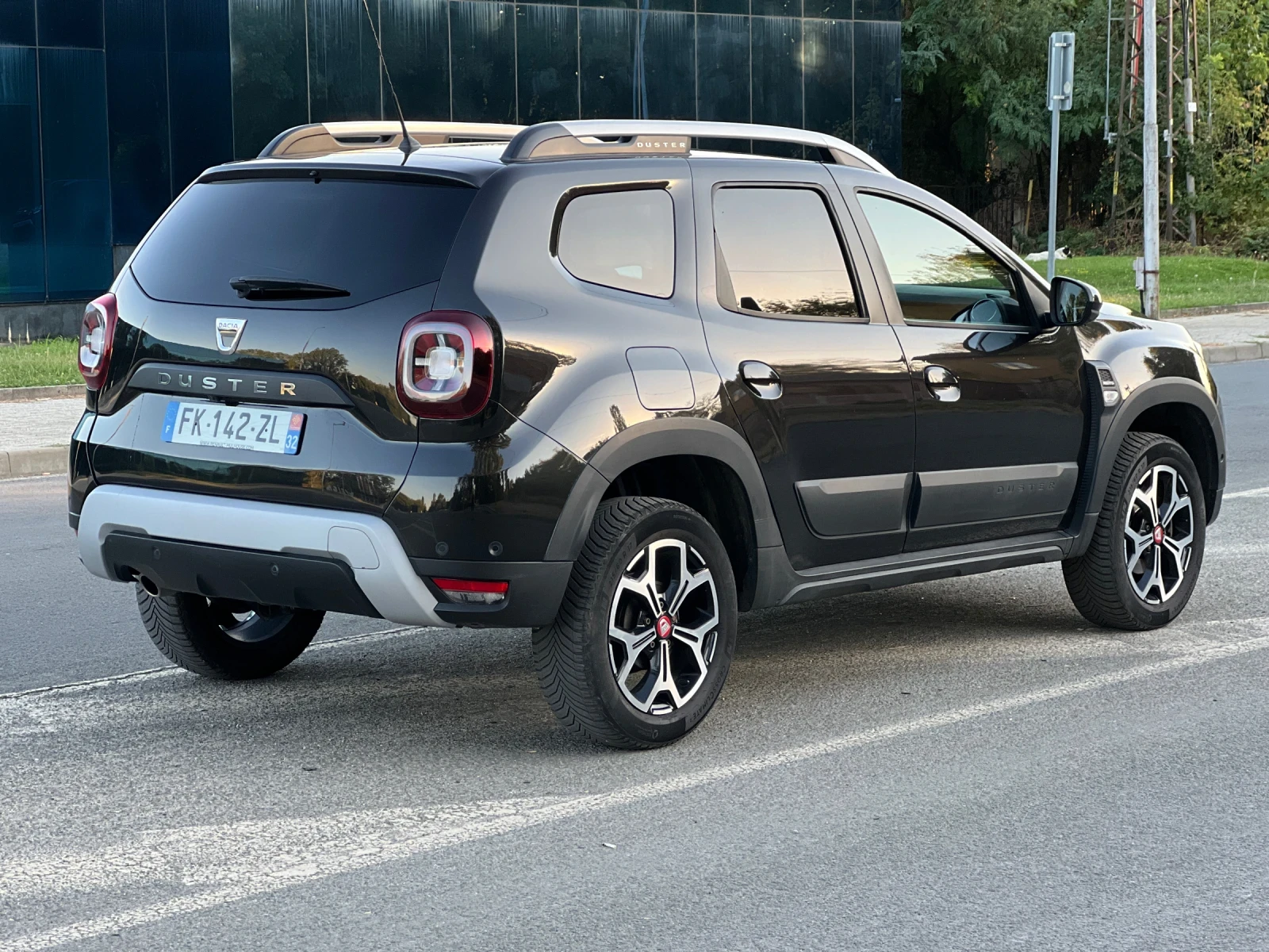 Dacia Duster Techroad 1.3 TCe 150 к.с. , снимка 6 - Автомобили и джипове - 55981451
