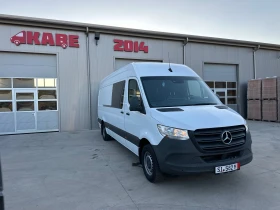  Mercedes-Benz Sprint...