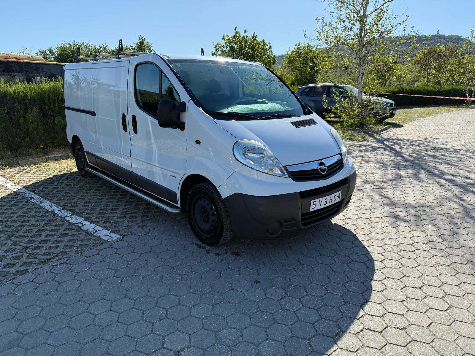 Opel Vivaro 2.0 - изображение 3