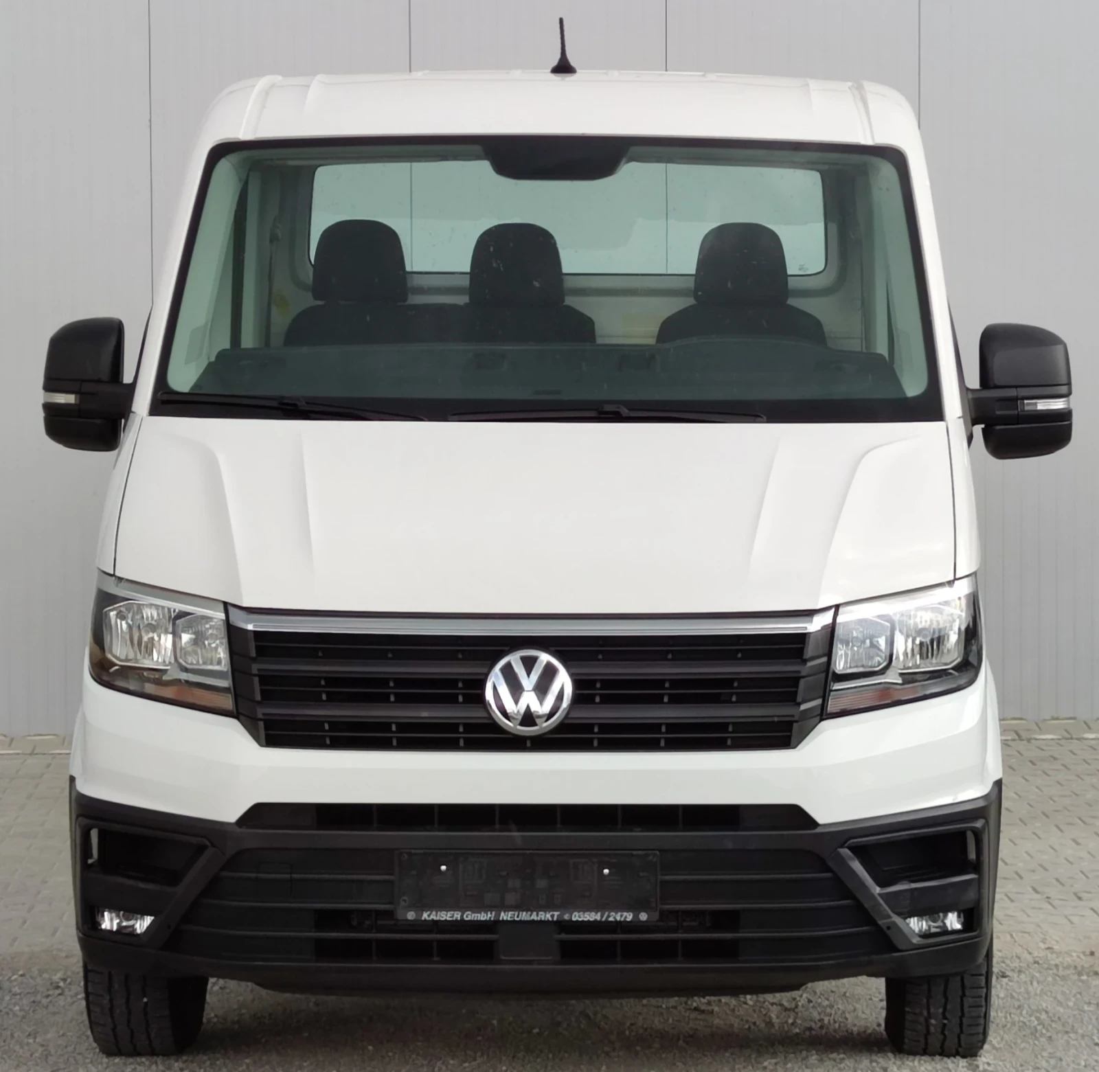 VW Crafter 2.0TDI* 140к.с* , снимка 2 - Бусове и автобуси - 55334938