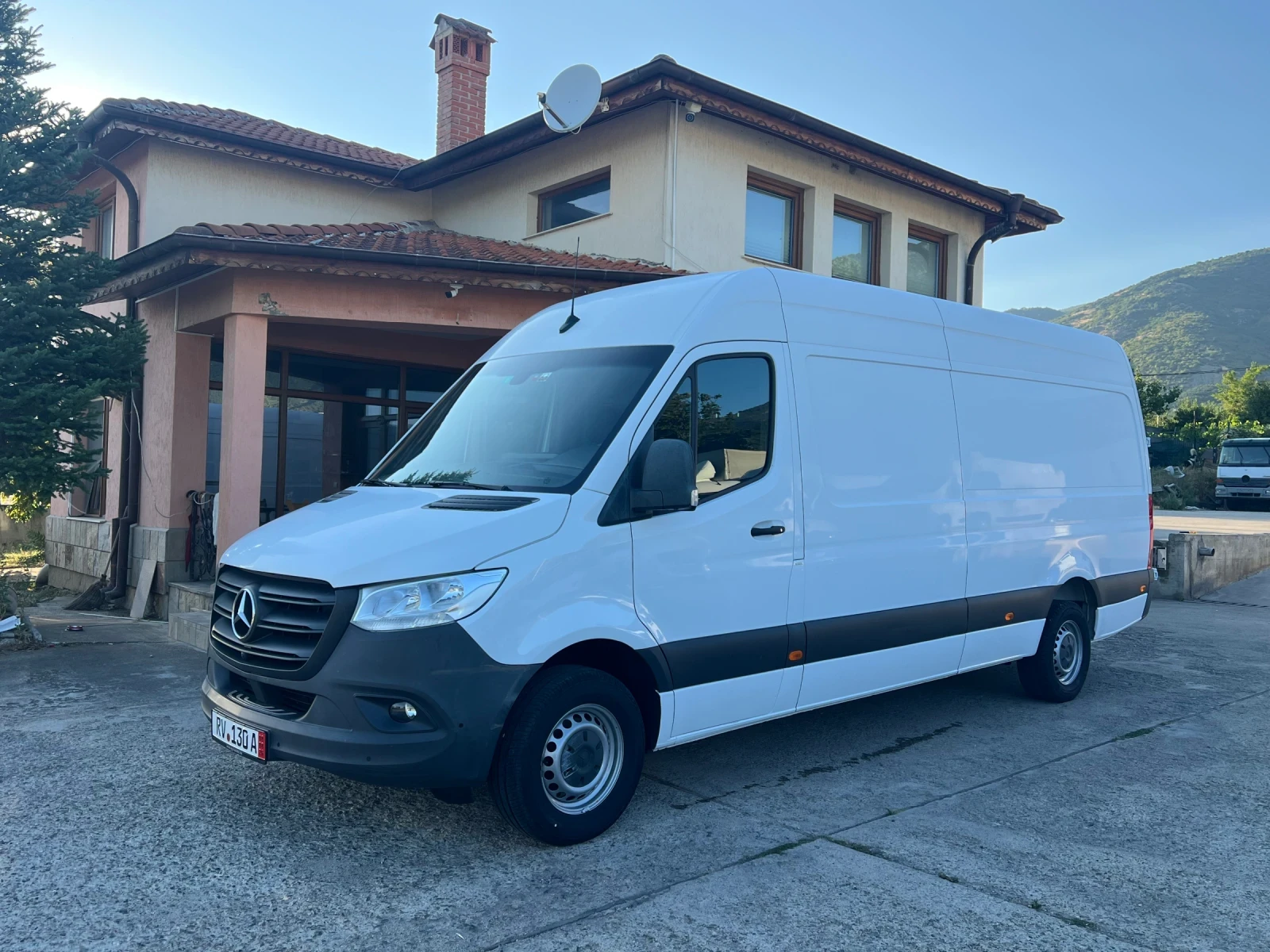 Mercedes-Benz Sprinter 317 MAXI, снимка 2 - Бусове и автобуси - 55453265