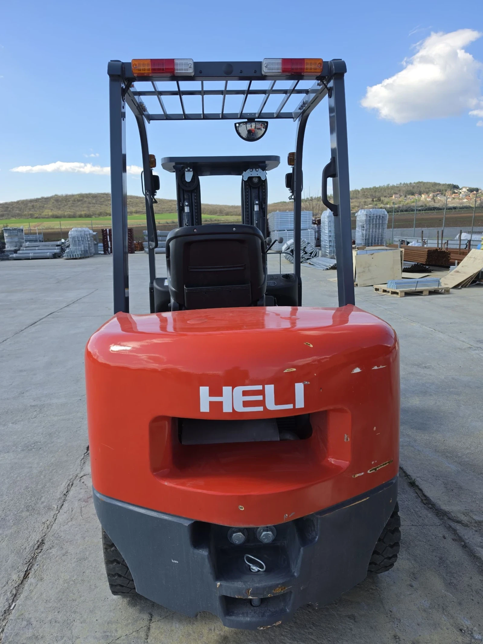 Мотокар HELI Disel, снимка 12 - Индустриална техника - 53651658