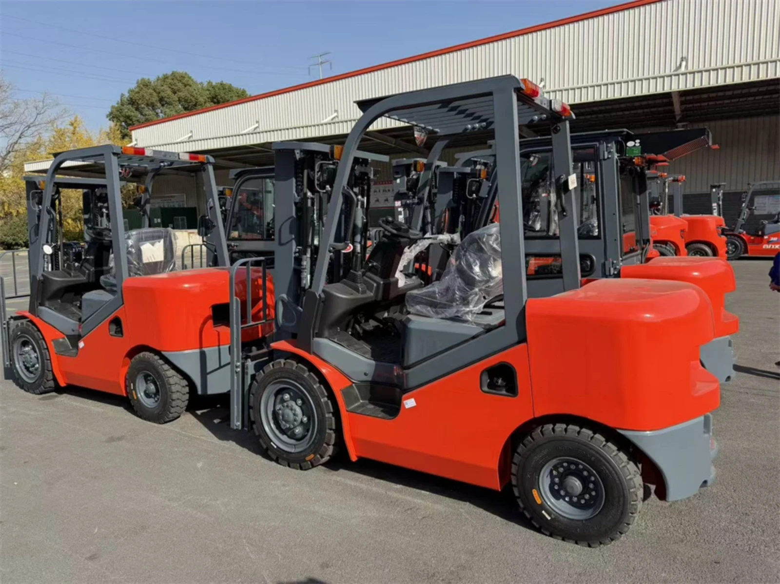 ������� HELI Disel | Mobile.bg � ����������� 3