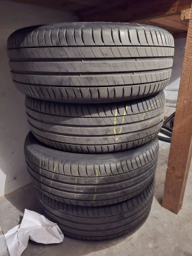 Гуми Летни 215/60R16, снимка 2 - Гуми и джанти - 49442653