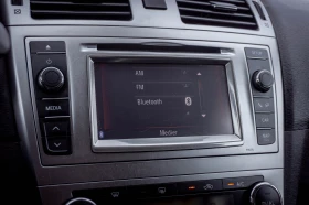 Toyota Avensis 1.6 бензин 132к.с. ТОП! С ГАРАНЦИЯ!, снимка 13