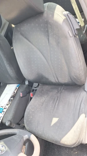 Toyota Yaris 1.0 нов внос Италия 55000км, снимка 14