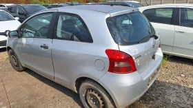 Toyota Yaris 1.0 нов внос Италия 55000км, снимка 7