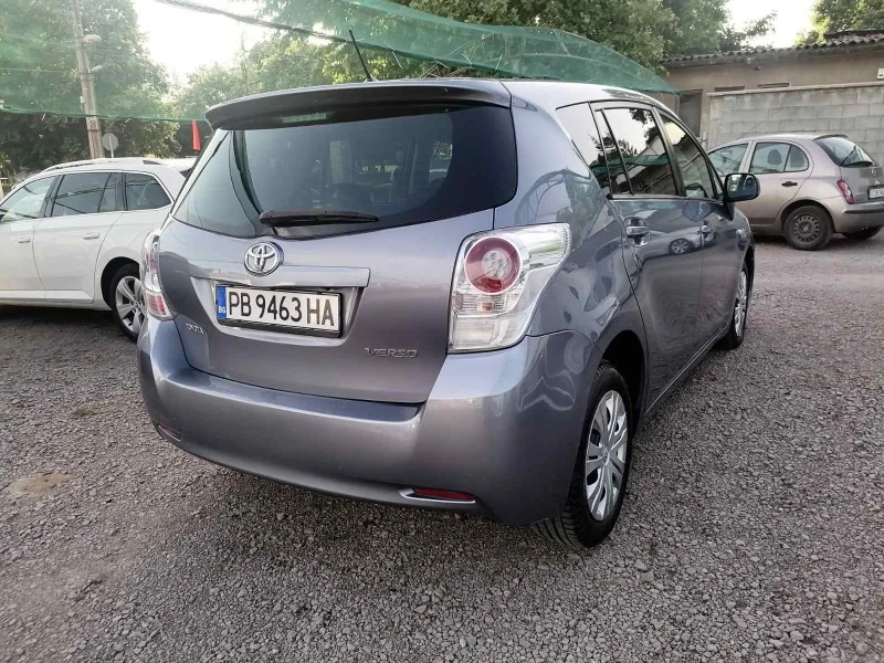 Toyota Verso 2.0 D4D 126 к.с., снимка 8 - Автомобили и джипове - 46911043