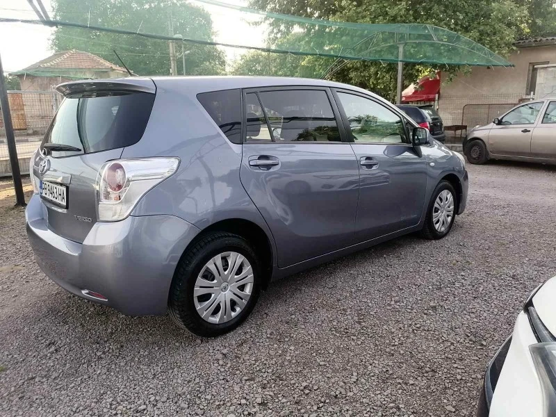 Toyota Verso 2.0 D4D 126 к.с., снимка 9 - Автомобили и джипове - 46911043