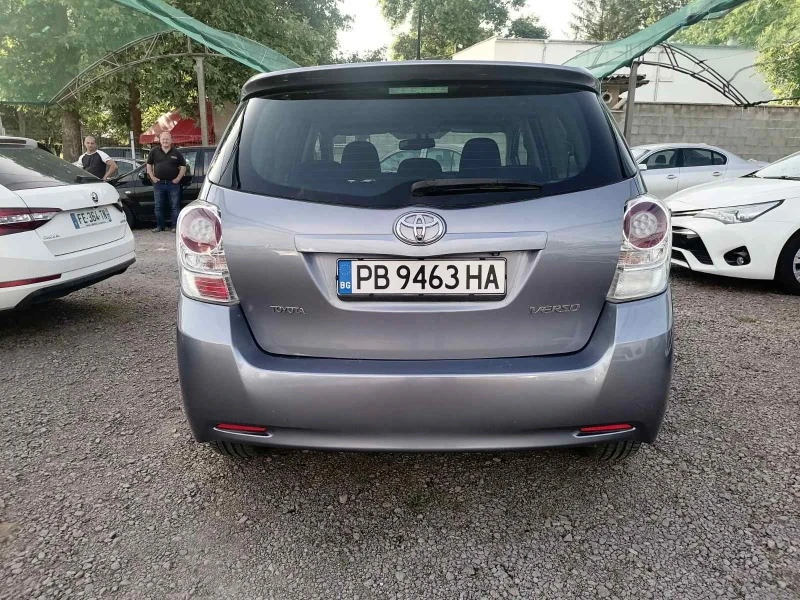 Toyota Verso 2.0 D4D 126 к.с., снимка 7 - Автомобили и джипове - 46911043