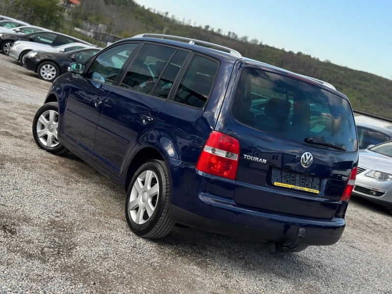 VW Touran 1.9TDI 101кс 6с 7-места КЛИМА МЛЪК-ДАНЪК , снимка 4 - Автомобили и джипове - 49847343