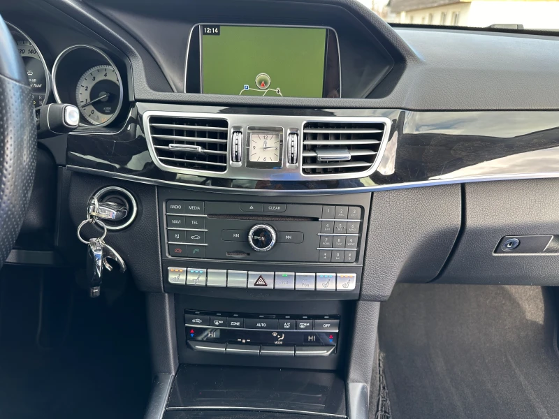 Mercedes-Benz E 400 Е400 4 MATIK, снимка 16 - Автомобили и джипове - 50717777