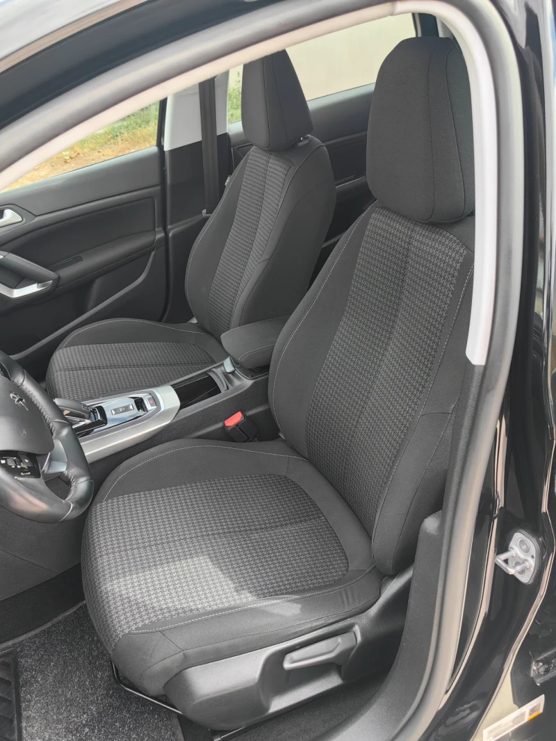 Peugeot 308 1.5D SW Active Автомат, снимка 15 - Автомобили и джипове - 51979884