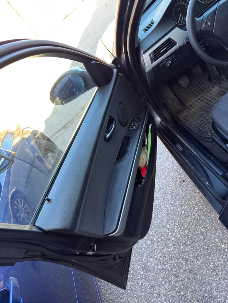 BMW 320, снимка 9 - Автомобили и джипове - 52135980