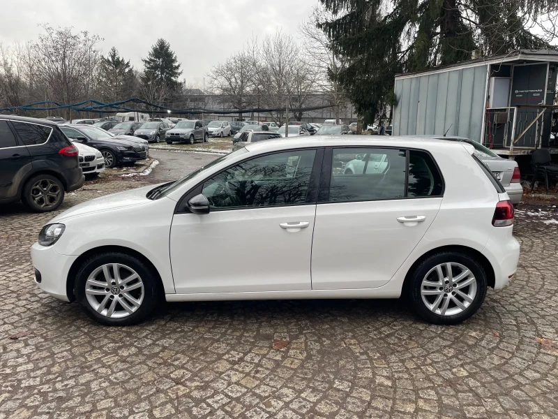 VW Golf 1.6TDI HIGHLINE СЕРВИЗНИ ДОКУМЕНТИ ИТАЛИЯ , снимка 4 - Автомобили и джипове - 53056630