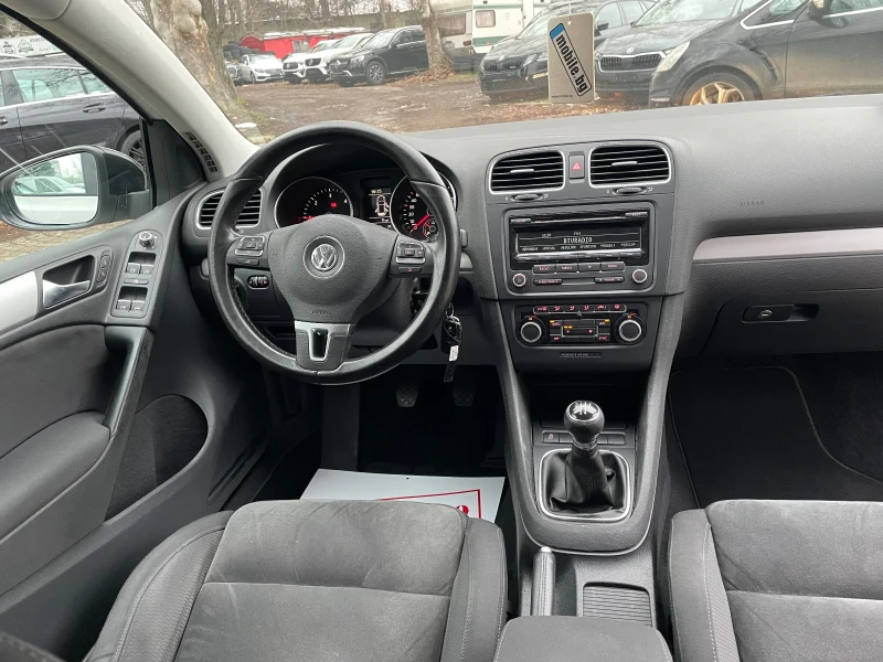 VW Golf 1.6TDI HIGHLINE СЕРВИЗНИ ДОКУМЕНТИ ИТАЛИЯ , снимка 7 - Автомобили и джипове - 53056630