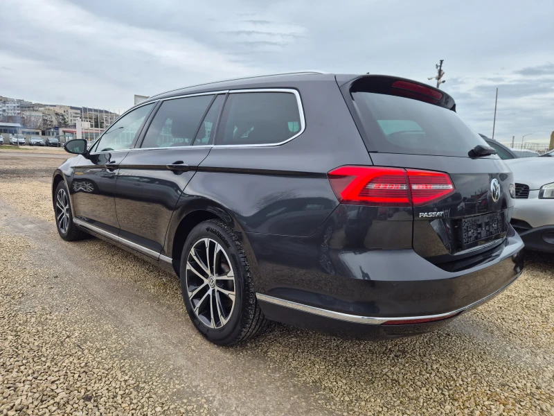 VW Passat 2.0TDI Highline, снимка 4 - Автомобили и джипове - 53085339