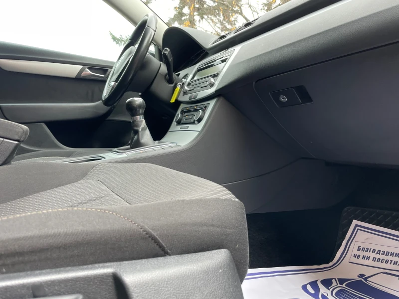 VW Passat TDI* BLUEMOTION* , снимка 15 - Автомобили и джипове - 53133115