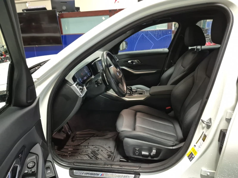 BMW 330 E 2.0 XDRIVE, снимка 5 - Автомобили и джипове - 53211575