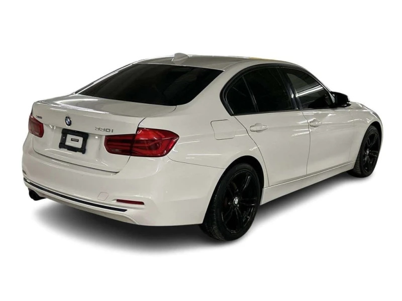 BMW 330 * xDrive * CARFAX * ЦЕНА ДО БГ, снимка 6 - Автомобили и джипове - 53233921