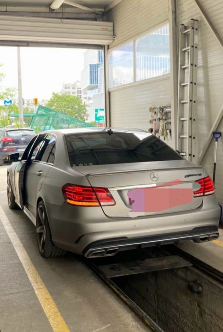 Mercedes-Benz E 200 W212, снимка 4 - Автомобили и джипове - 53835263