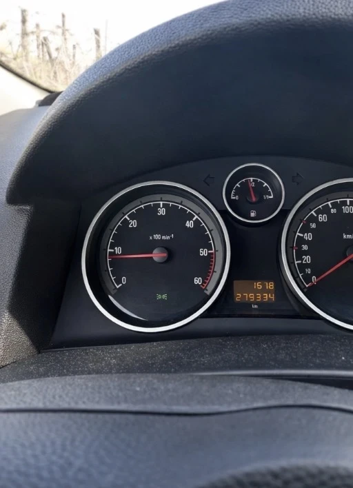 Opel Astra, снимка 4 - Автомобили и джипове - 53835109