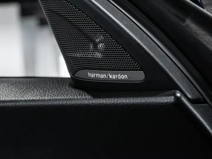 BMW 240 M-Pack* B58* X-Drive* Harman Kardon* Chameleon, снимка 13 - Автомобили и джипове - 55219894