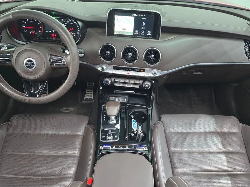 Kia Stinger 2.0 Turbo AWD| 255к.с., снимка 7 - Автомобили и джипове - 56170081