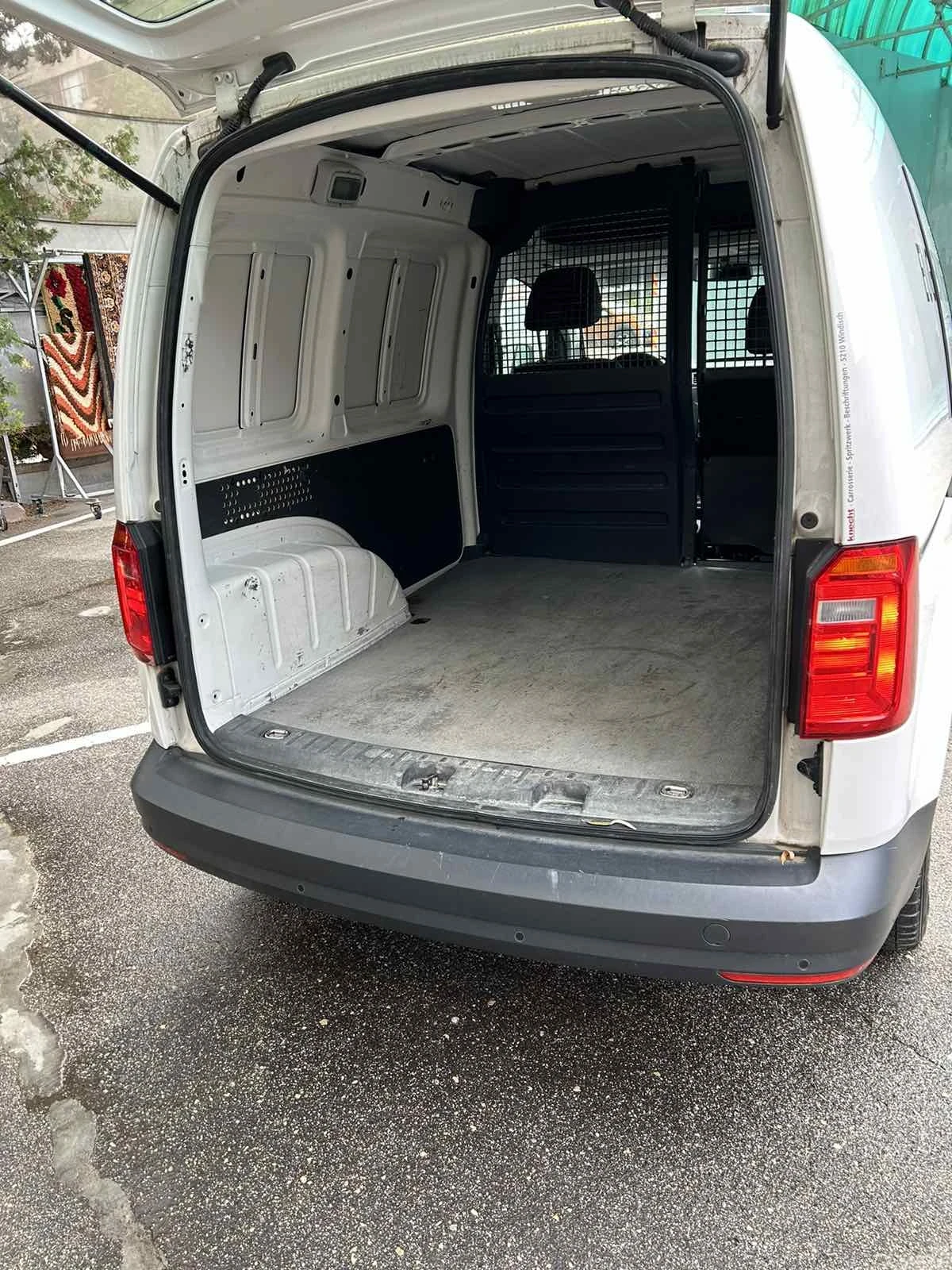 VW Caddy 2.0 TDI SWISS | Mobile.bg — изображение 12