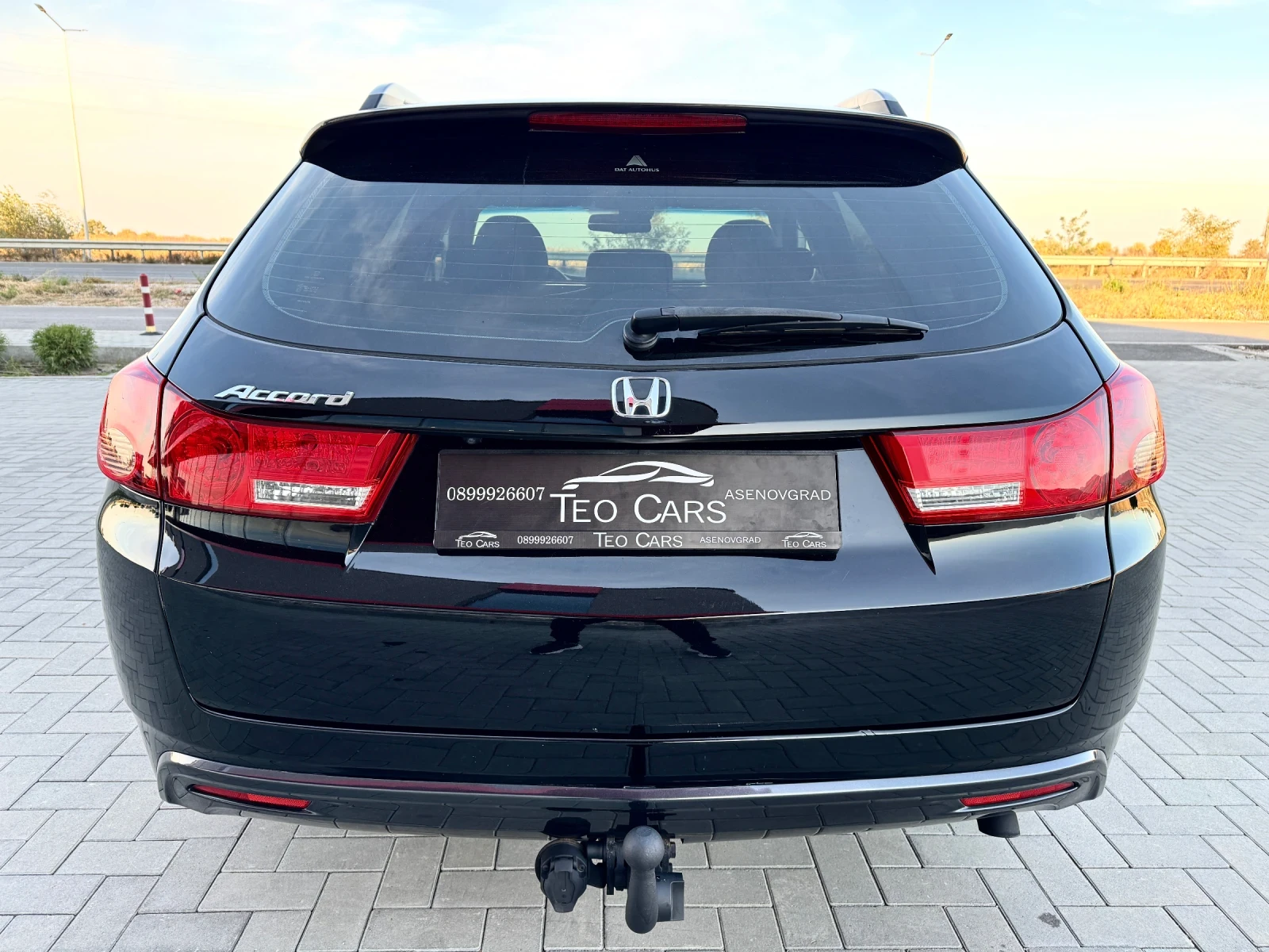 Honda Accord 2.2 i-DTEC 150к.с AVTOMAT / NAVI / CAMERA  - изображение 6