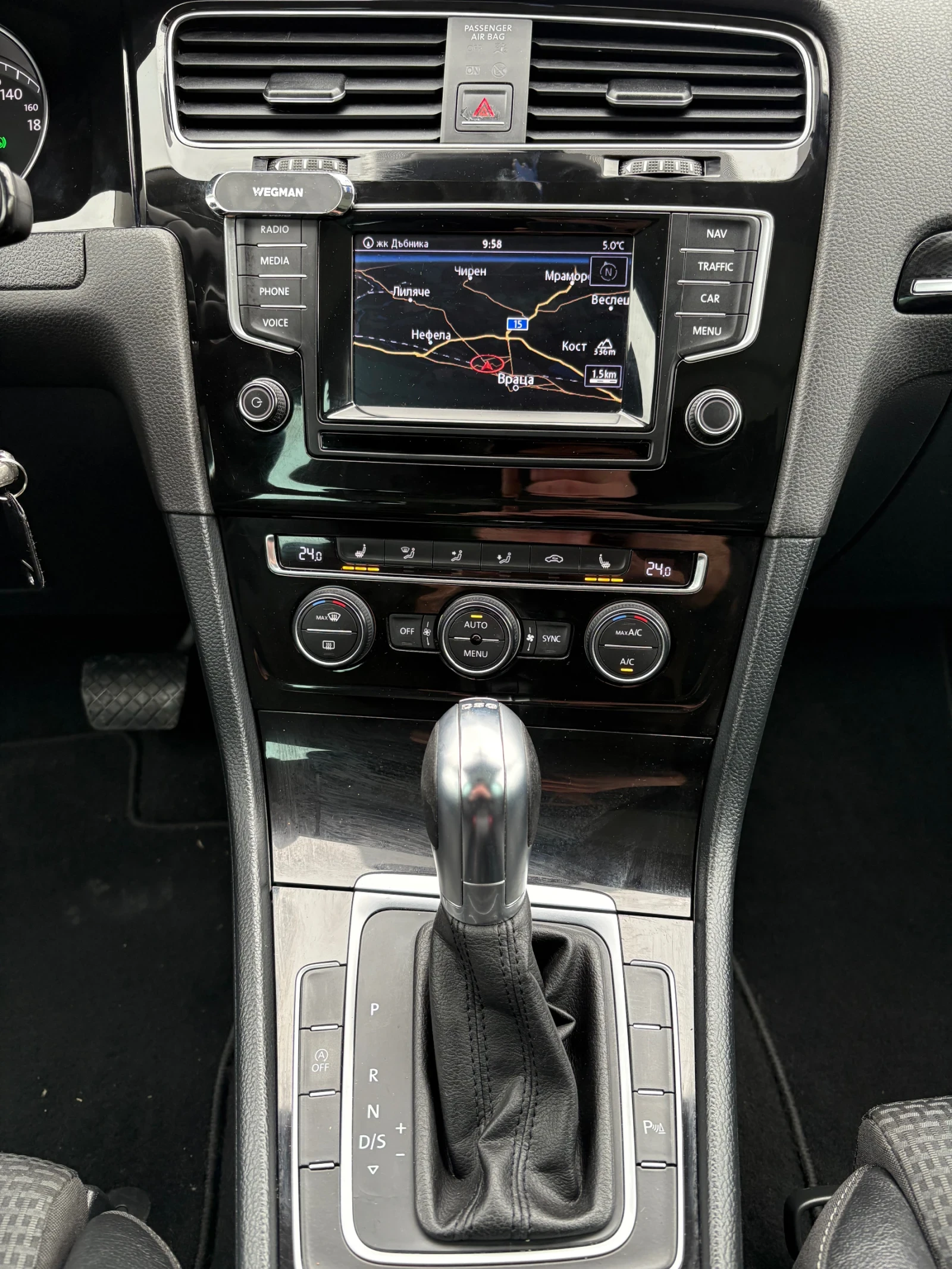 VW Golf Variant Кожа  | Mobile.bg — изображение 14