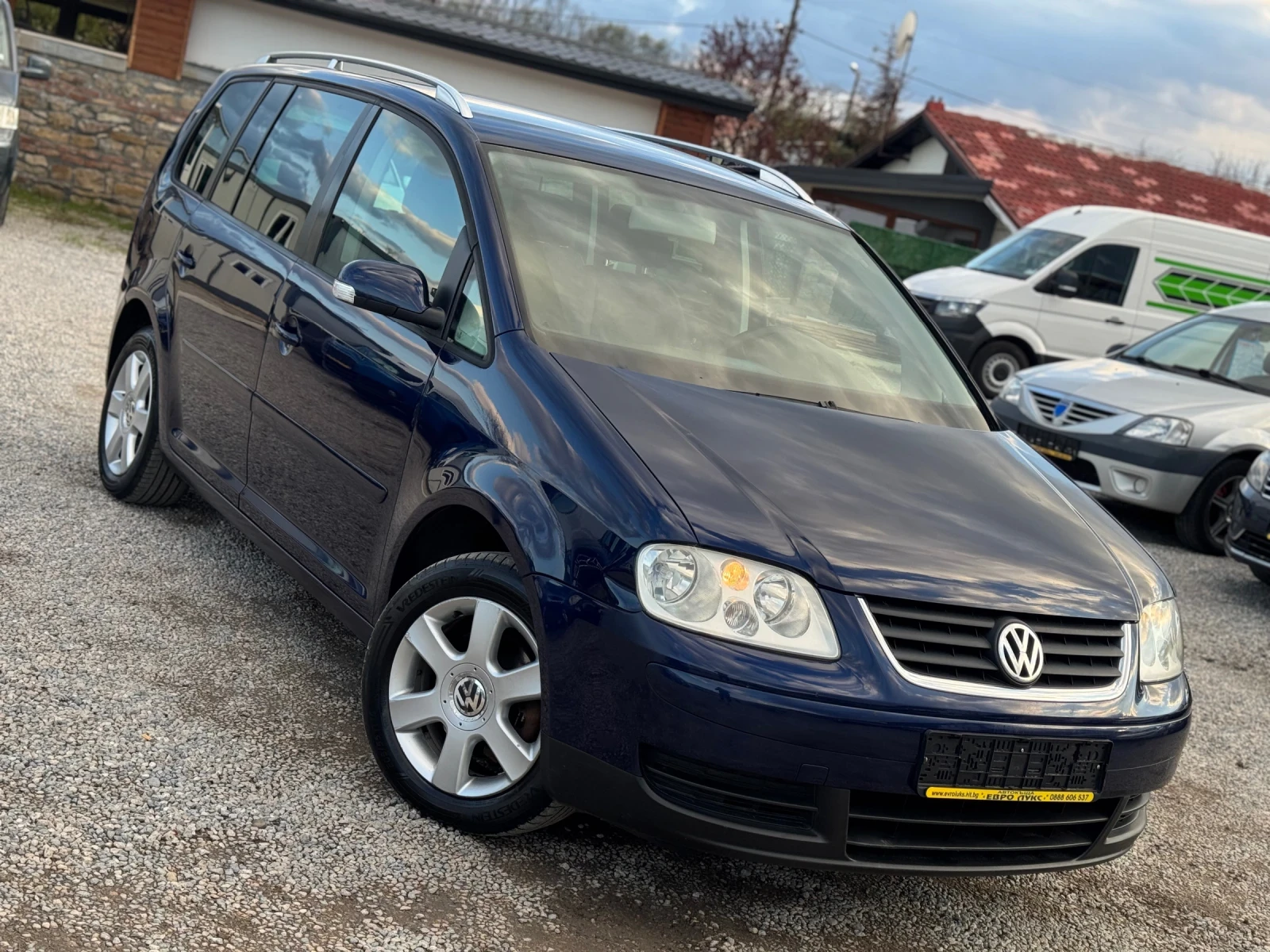 VW Touran 1.9TDI 101кс 6с 7-места КЛИМА МЛЪК-ДАНЪК  | Mobile.bg — изображение 1