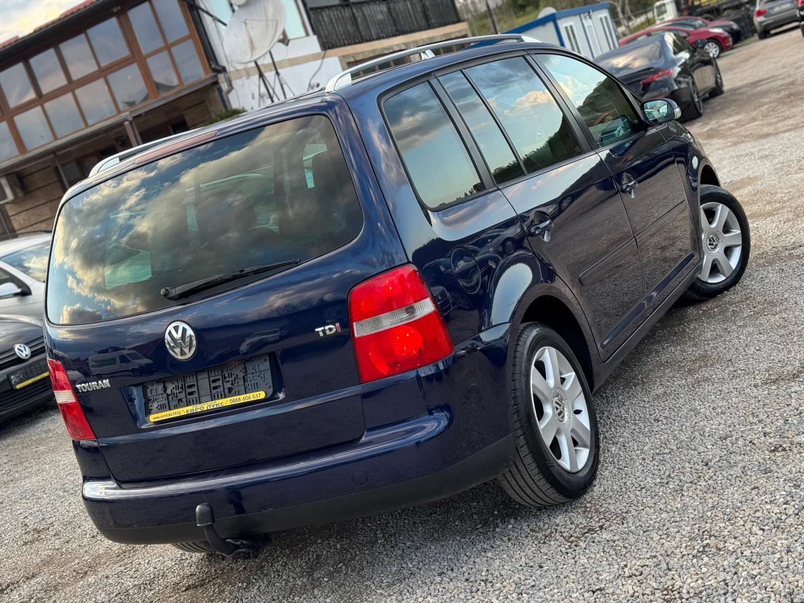 VW Touran 1.9TDI 101кс 6с 7-места КЛИМА МЛЪК-ДАНЪК  - изображение 5