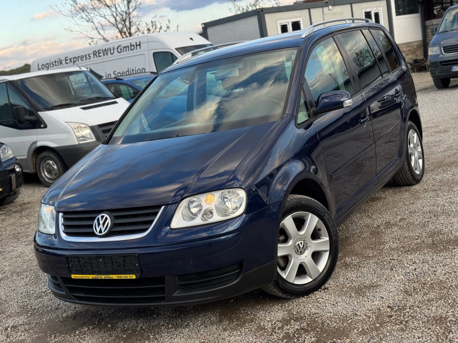 VW Touran 1.9TDI 101кс 6с 7-места КЛИМА МЛЪК-ДАНЪК  - изображение 3