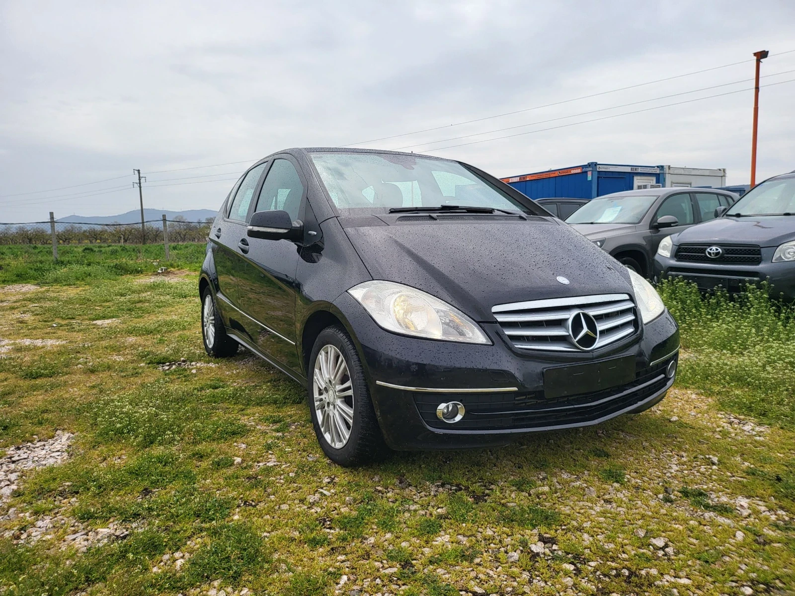 Mercedes-Benz A 180  - изображение 3
