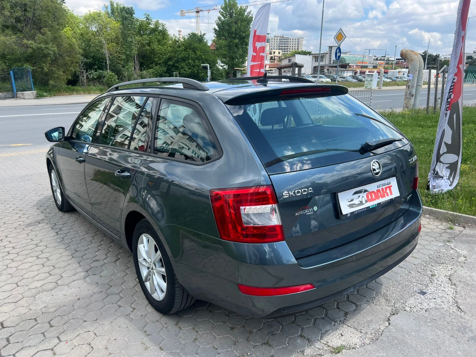Skoda Octavia 1.4i/G-TEC/NAVI/РЕАЛНИ КМ ! ! !  - изображение 5