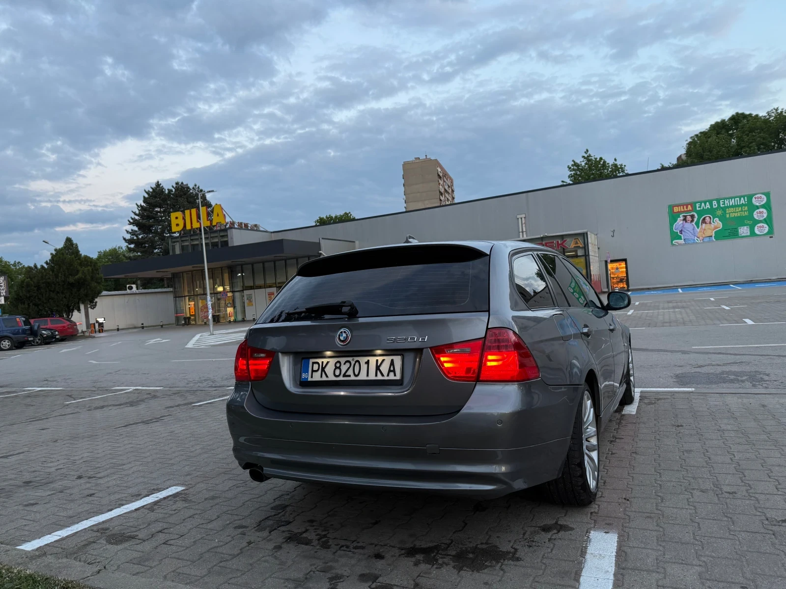BMW 320 E91 - изображение 6