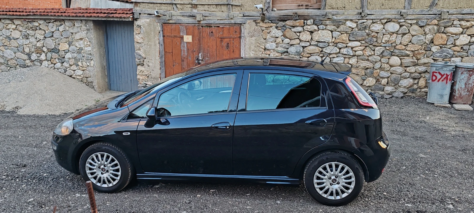 Fiat Punto 1.4 6sk. EVO - изображение 8