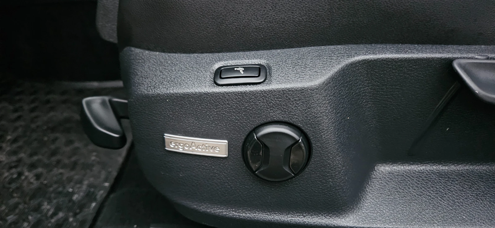 VW Golf 1.6TDI, Highline, evro6 | Mobile.bg   13