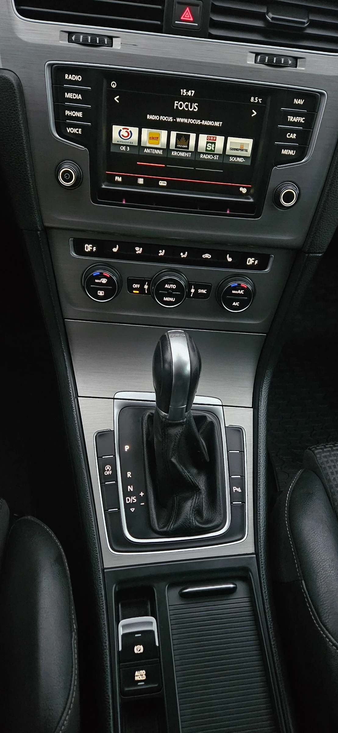 VW Golf 1.6TDI, Highline, evro6 | Mobile.bg   16