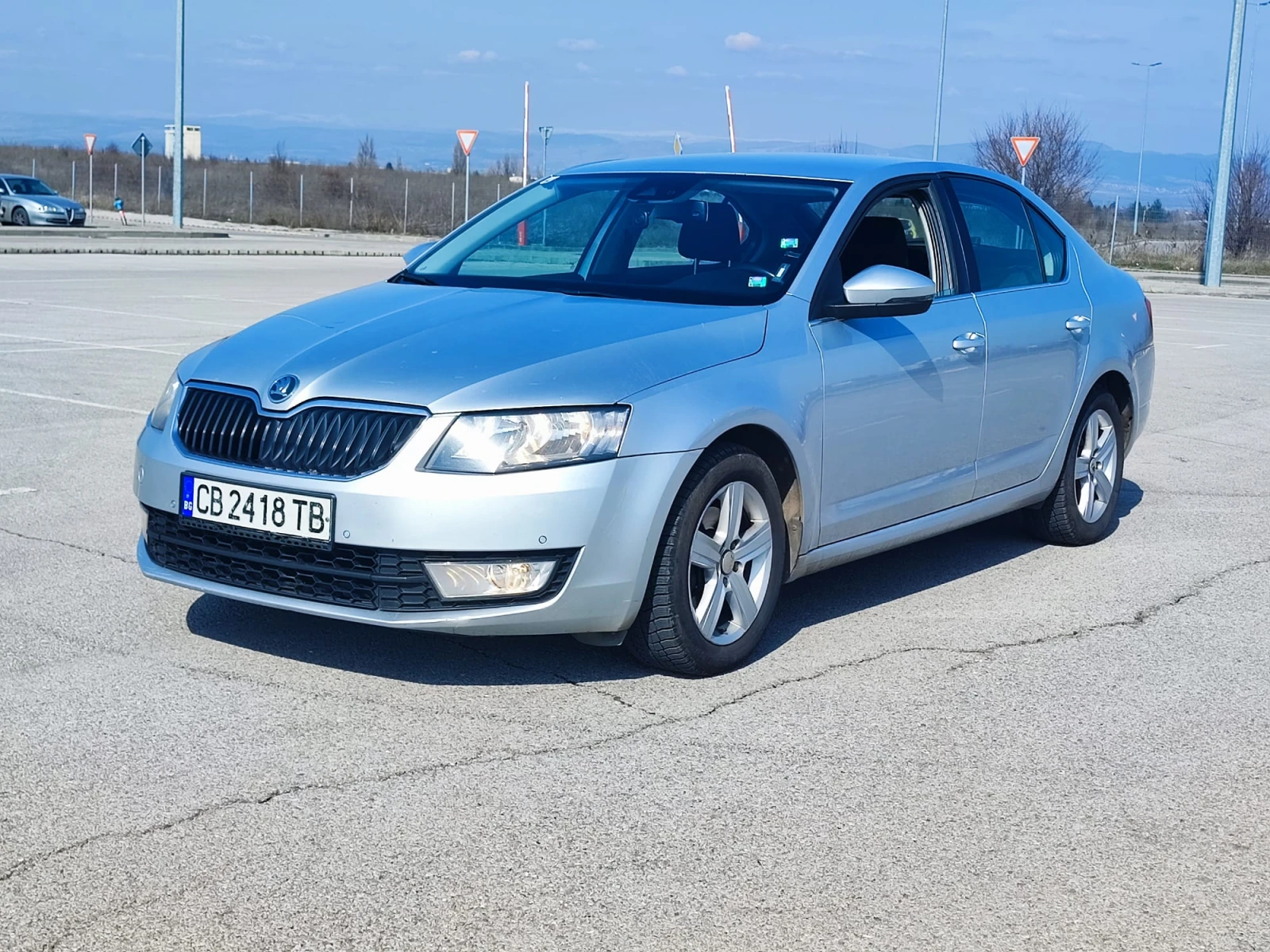 Skoda Octavia, снимка 8 - Автомобили и джипове - 53708164