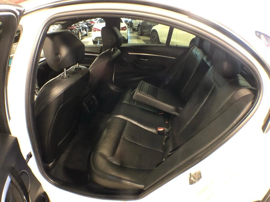 BMW 330 * * CARFAX * * ���� ������ * *  | Mobile.bg � ����������� 13