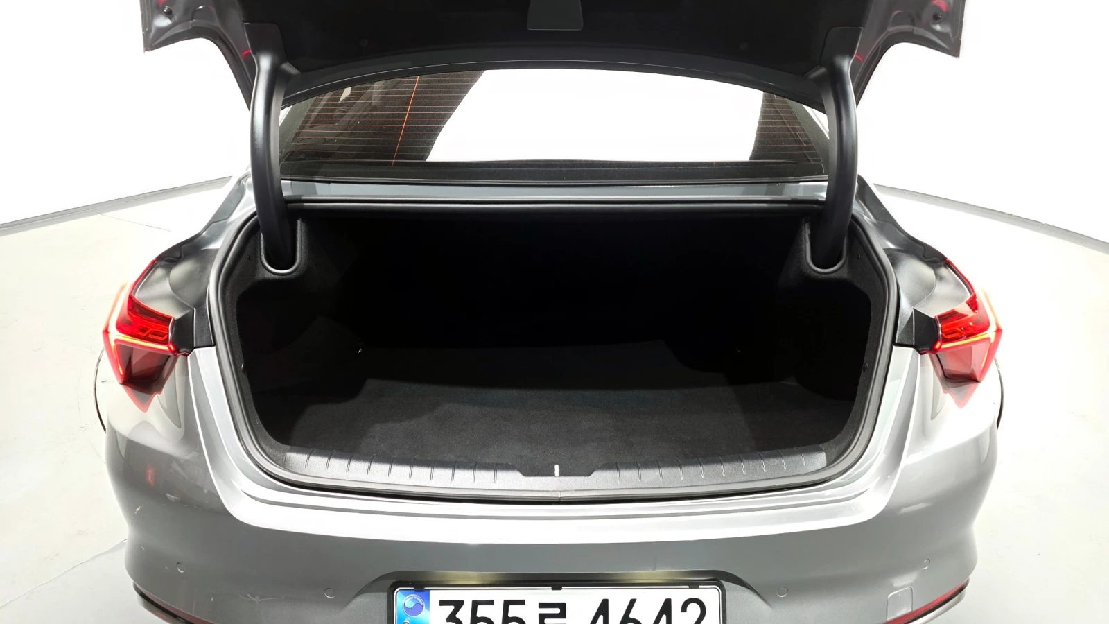 Kia K8 2021* NOBLESSE* ОБДУХ* 360* DIS* КРАЙНА ЦЕНА, снимка 16 - Автомобили и джипове - 55042929