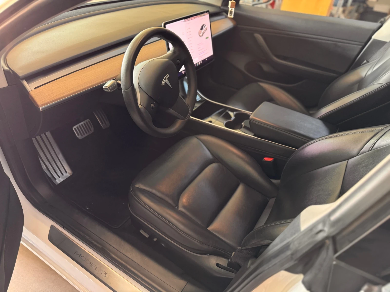 Tesla Model 3 STANDART RANGE PLUS-НОВА БАТЕРИЯ, снимка 10 - Автомобили и джипове - 55385308